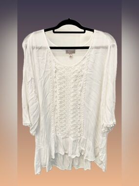 DRESSBARN WHITE SEMI SHEER LACEY CROCHETED FLOWY GAUZE BOHO TUNIC TOP